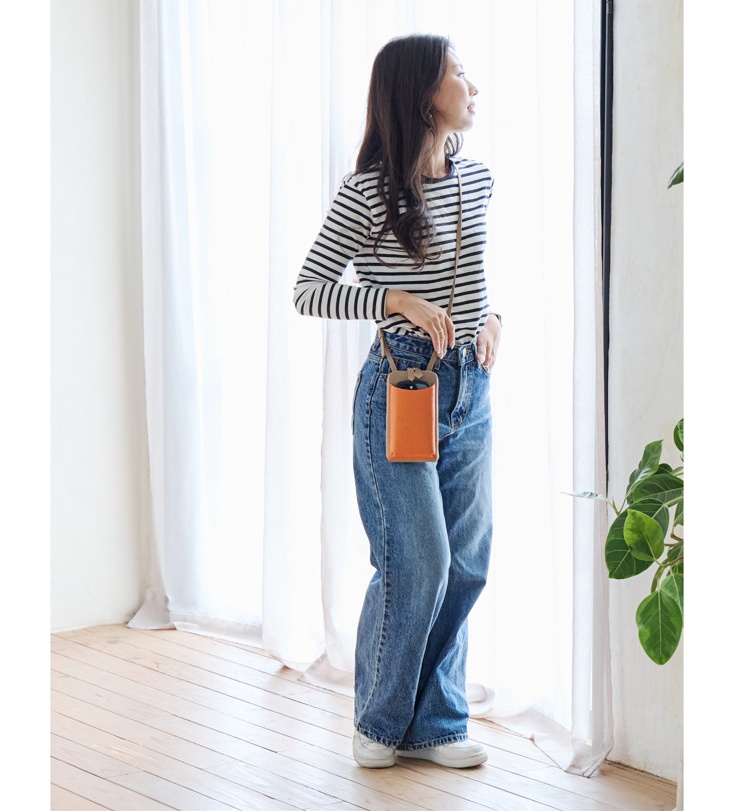 【予約商品 7月上旬発送】Paolo ウォレット機能付き本革スマホショルダー ナチュラルスキン BAGSDP001